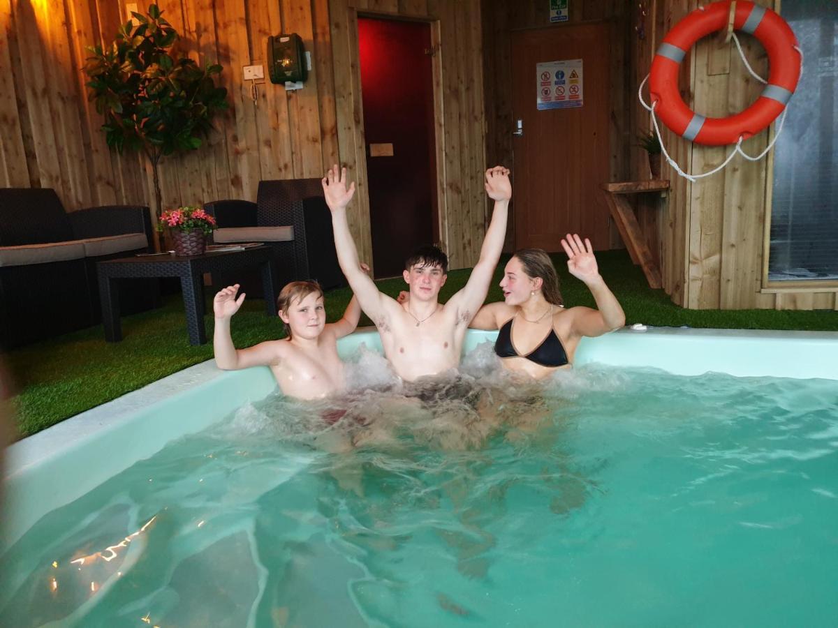 Crackin View Guest House Hexham Dış mekan fotoğraf